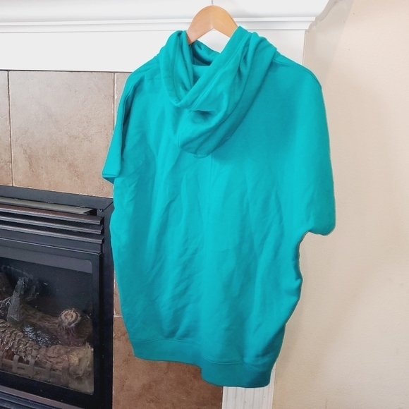 NIKE Short Sleeve Pullover Cowell Neck Sweatshirt - Picture 6 of 11